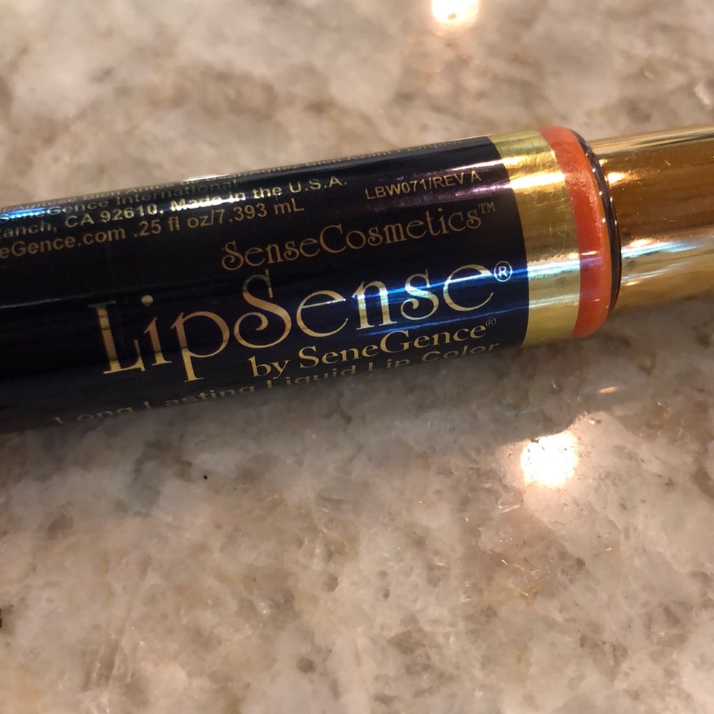 💄NEW SEALED SUMMER TIME LIPSENSE 👄